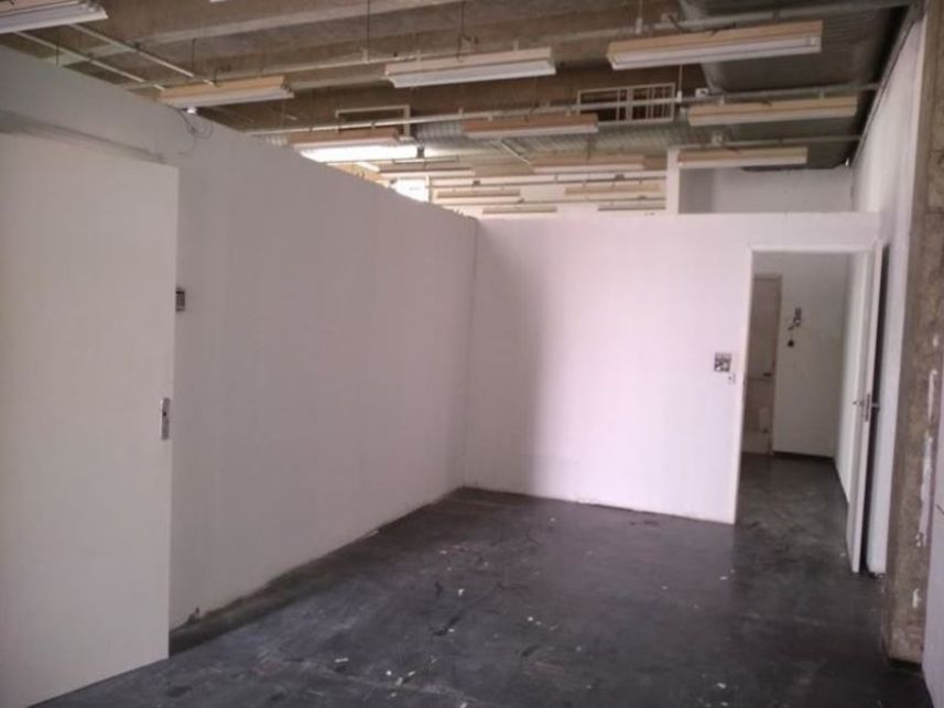 Imagem 12 do Leilão de Prédio - Centro - São Miguel Arcanjo/SP