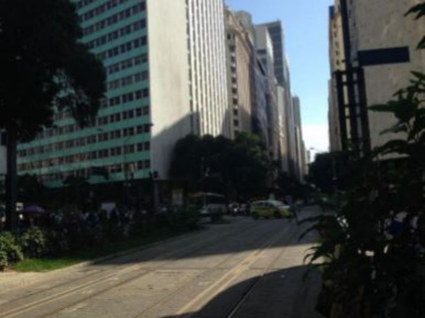 Imagem 10 do Leilão de Sala - Centro - Rio de Janeiro/RJ