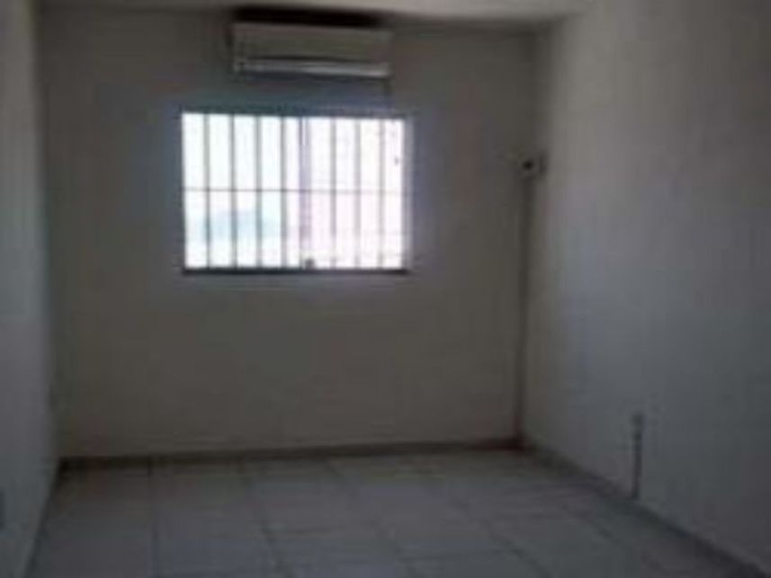 Imagem 6 do Leilão de Casa - Parque Aeroporto - Macaé/RJ