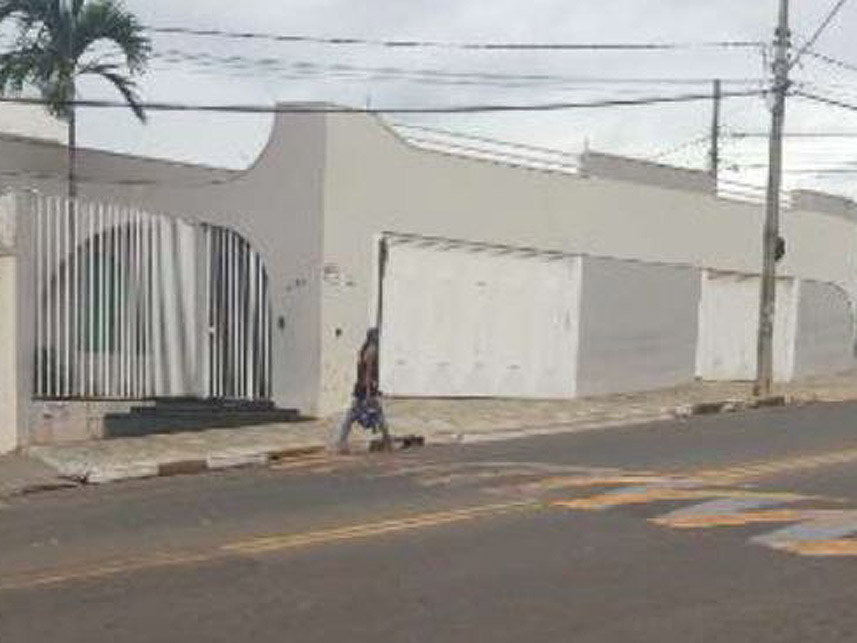 Imagem 1 do Leilão de Casa - Loteamento Novo Mundo Iii - Passos/MG
