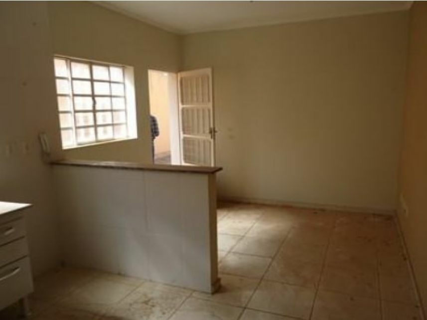 Imagem 11 do Leilão de Apartamento - Condomínio Residencial Montebelo - Valentim Gentil/SP