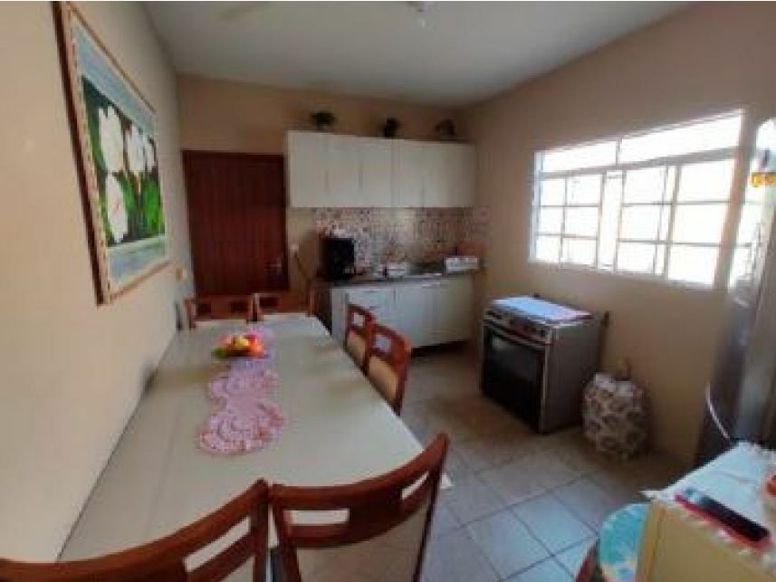 Imagem 7 do Leilão de Casa - Santiago - Araguari/MG