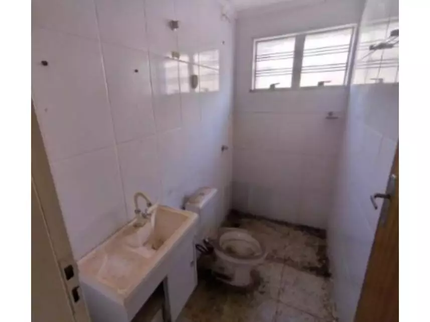 Imagem 8 do Leilão de Apartamento - Condomínio Residencial Montebelo - Valentim Gentil/SP