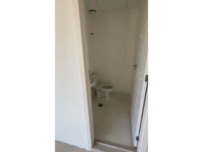 Imagem 4 do Leilão de Sala Comercial - Freguesia de Jacarepaguá - Rio de Janeiro/RJ
