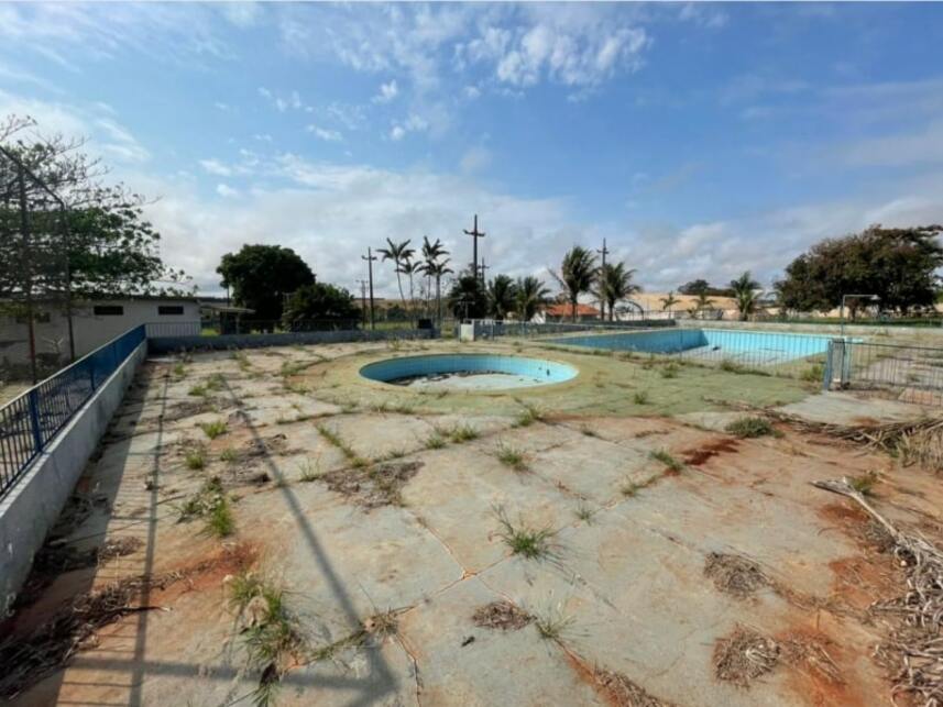 Imagem 15 do Leilão de Residencial / Comercial - Centro - Bela Vista do Paraíso/PR
