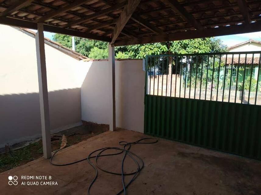 Imagem 6 do Leilão de Casa - Medalha Milagrosa - Pedrinópolis/MG