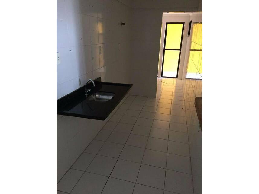 Imagem 6 do Leilão de Apartamento - Itapuã - Salvador/BA