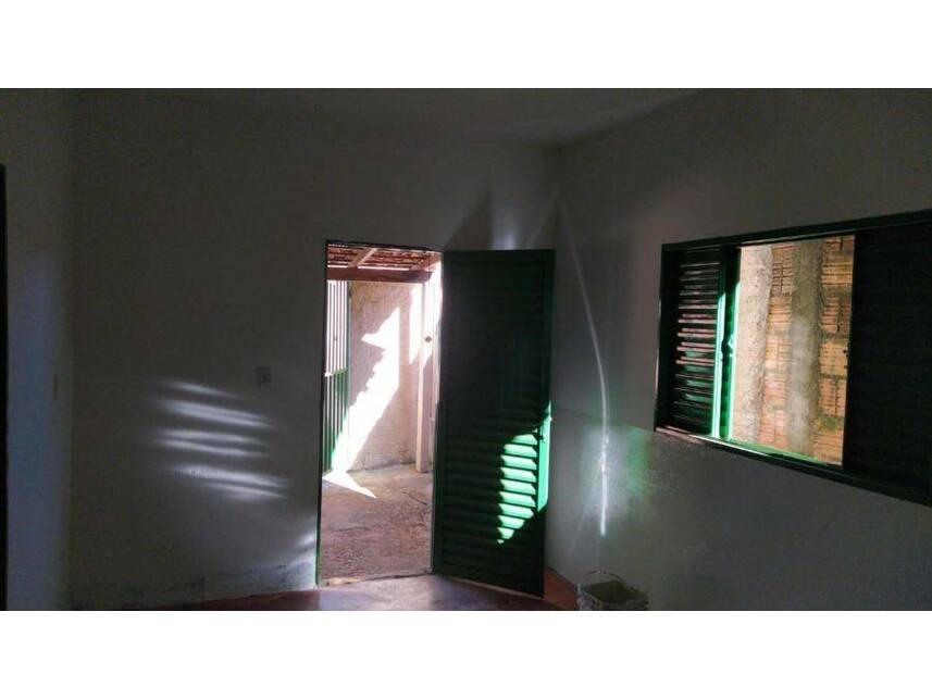 Imagem 8 do Leilão de Casa - Medalha Milagrosa - Pedrinópolis/MG
