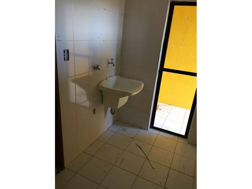 Imagem 7 do Leilão de Apartamento - Itapuã - Salvador/BA