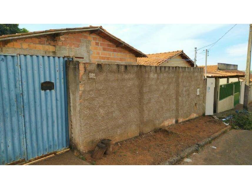 Imagem 2 do Leilão de Casa - Medalha Milagrosa - Pedrinópolis/MG
