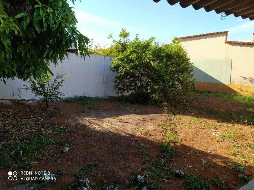 Imagem 19 do Leilão de Casa - Medalha Milagrosa - Pedrinópolis/MG