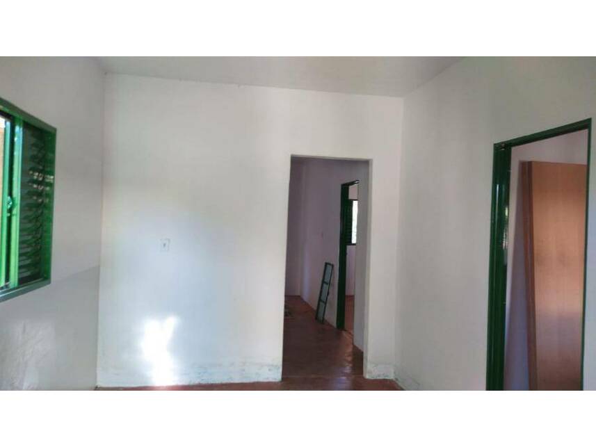 Imagem 9 do Leilão de Casa - Medalha Milagrosa - Pedrinópolis/MG
