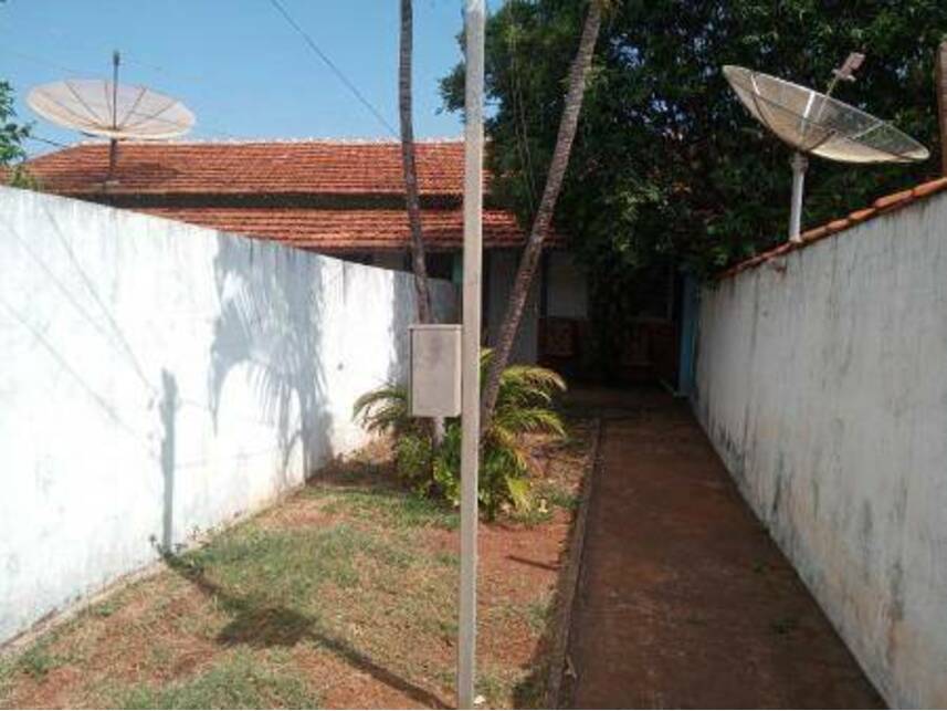 Imagem 4 do Leilão de Casa - Vila Residencial de Fronteira - Fronteira/MG