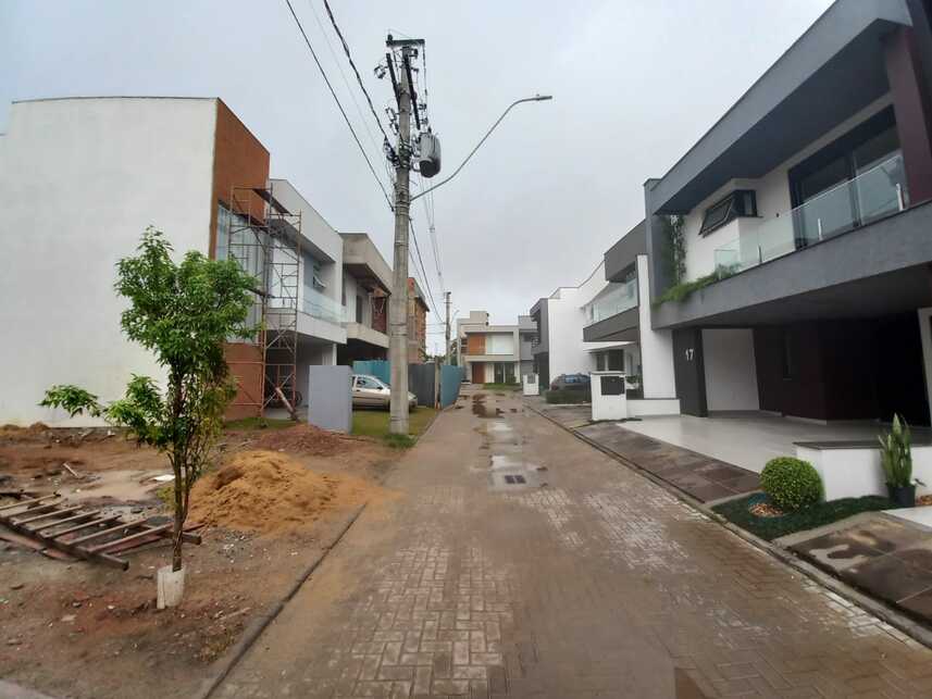 Imagem 4 do Leilão de Casa - Ipanema - Porto Alegre/RS