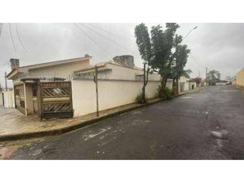 Imagem 8 do Leilão de Casa - Vila Teixeira - Tupã/SP