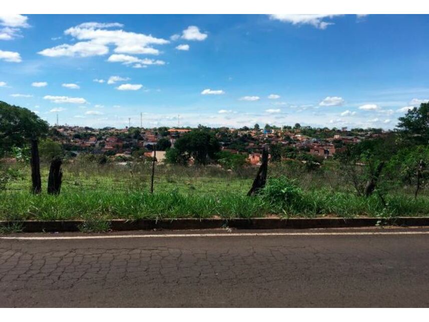 Imagem 1 do Leilão de Terreno - Centro - Valparaíso/SP