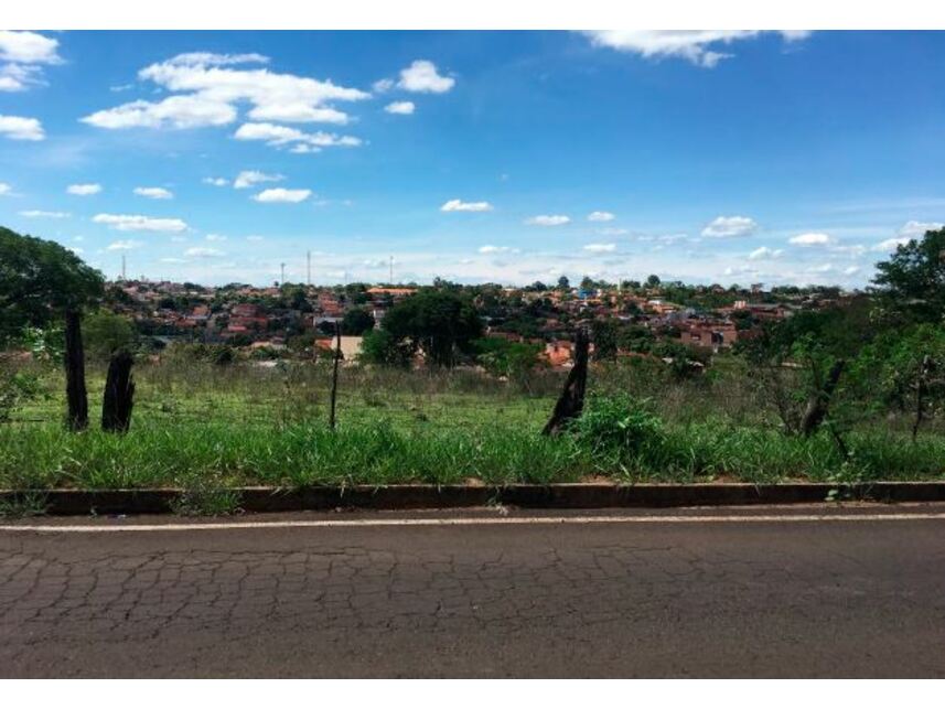 Imagem 1 do Leilão de Terreno - Centro - Valparaíso/SP