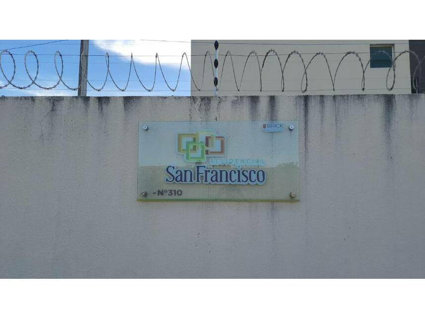 Apartamento à venda em leilão, localizado em Natal - RN