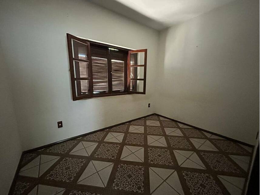 Imagem 6 do Leilão de Casa - São Miguel - Passa Quatro/MG