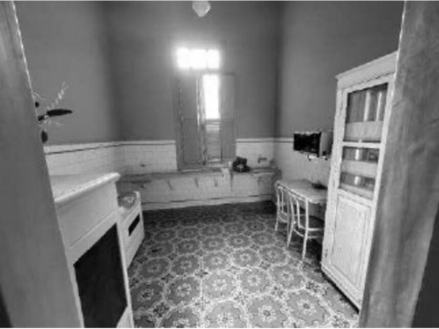 Casa à venda em leilão, localizado em Carangola - MG