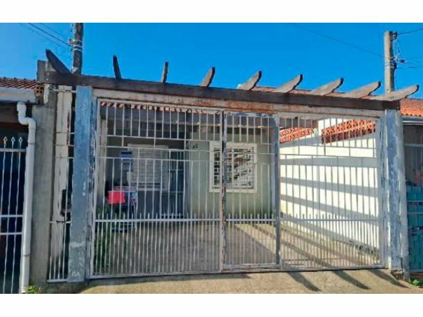 Casa à venda em leilão, localizado em Cachoeirinha - RS