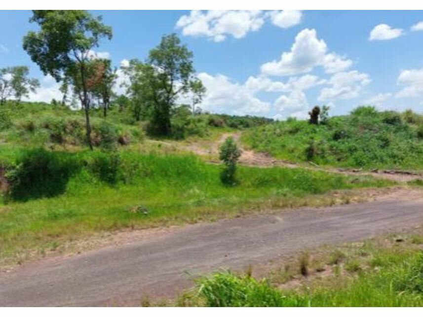 Imagem 4 do Imóvel a venda - Terreno c/benfeitorias - Cidade Leonane - Itaúna/MG