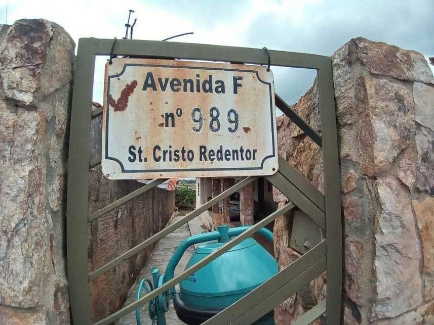 Casa no Setor Cristo Redentor (foto 3 de 15)