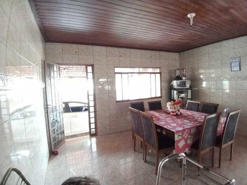Casa no Setor Cristo Redentor (foto 6 de 15)