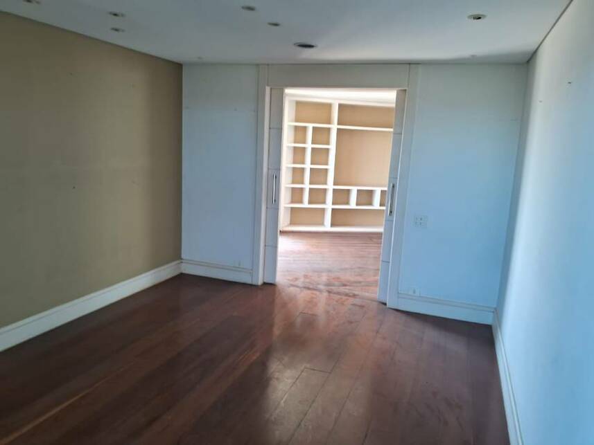 Apartamento à venda em leilão, localizado em São Paulo - SP