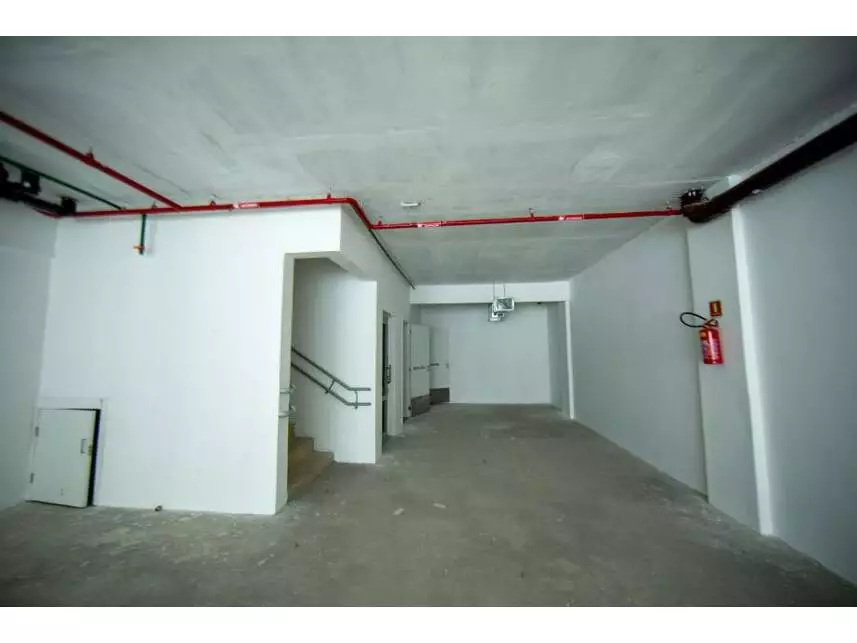 Loja à venda - leilão extrajudicial - São Paulo SP - lance mínimo R$ 5.890.000