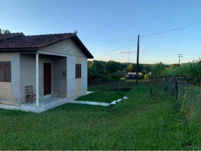 Casa à venda em leilão, localizado em São Pedro Das Missões - RS