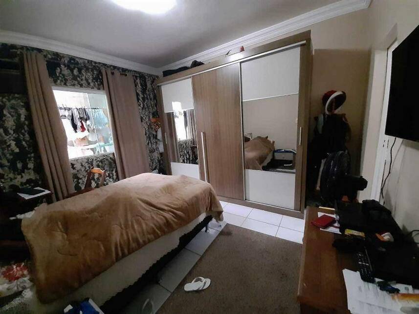 Imagem 10 do Leilão de Casa - Parque Guarus - Campos dos Goytacazes/RJ