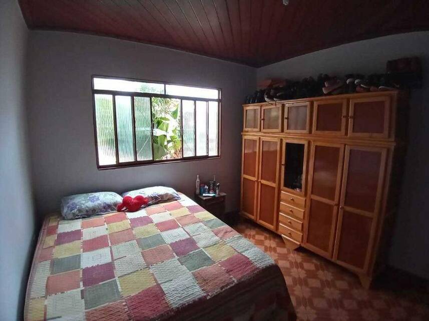 Casa no Setor Cristo Redentor (foto 9 de 15)