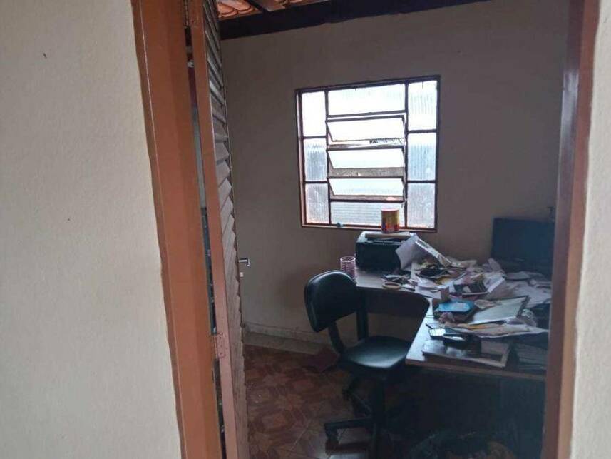 Casa no Setor Cristo Redentor (foto 10 de 15)