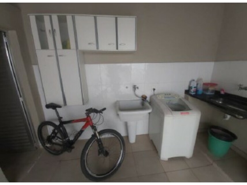 Imagem 4 do Leilão de Casa - Vila Suissa - Mogi das Cruzes/SP