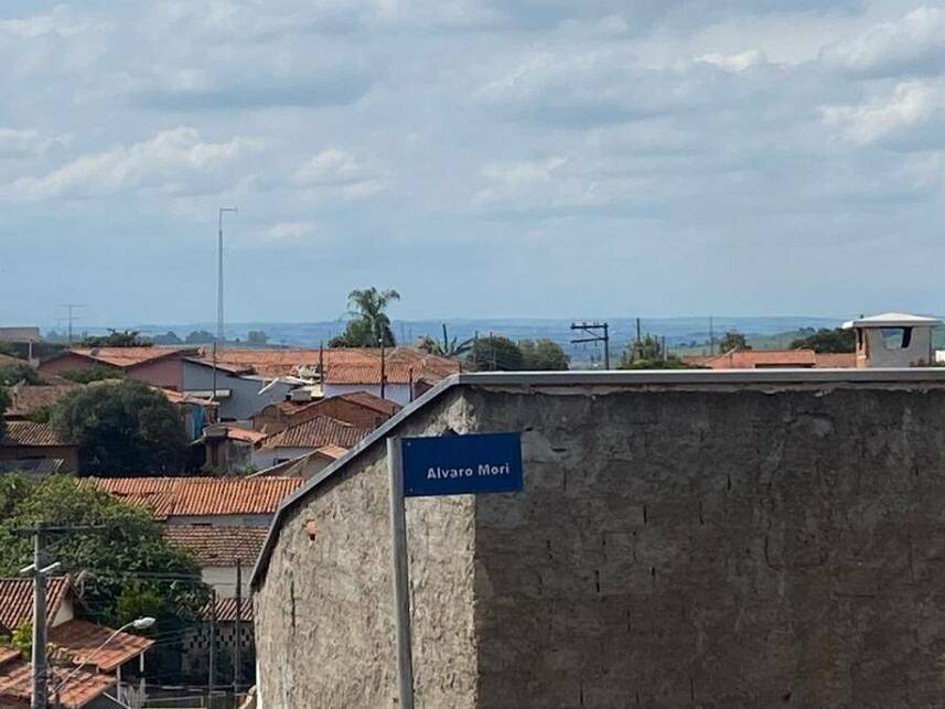Casa à venda em leilão, localizado em Laranjal Paulista - SP