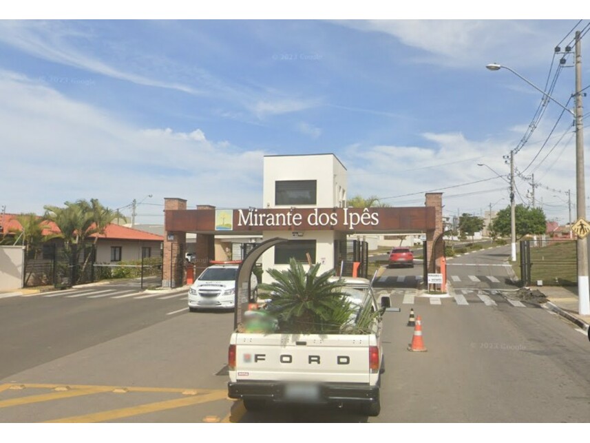 Terreno à venda em leilão