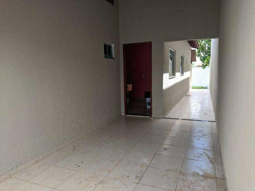 Casa à venda em leilão, localizado em Trindade - GO