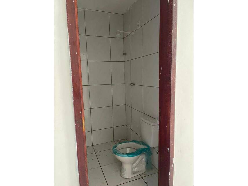 Apartamento à venda em leilão, localizado em Horizonte - CE