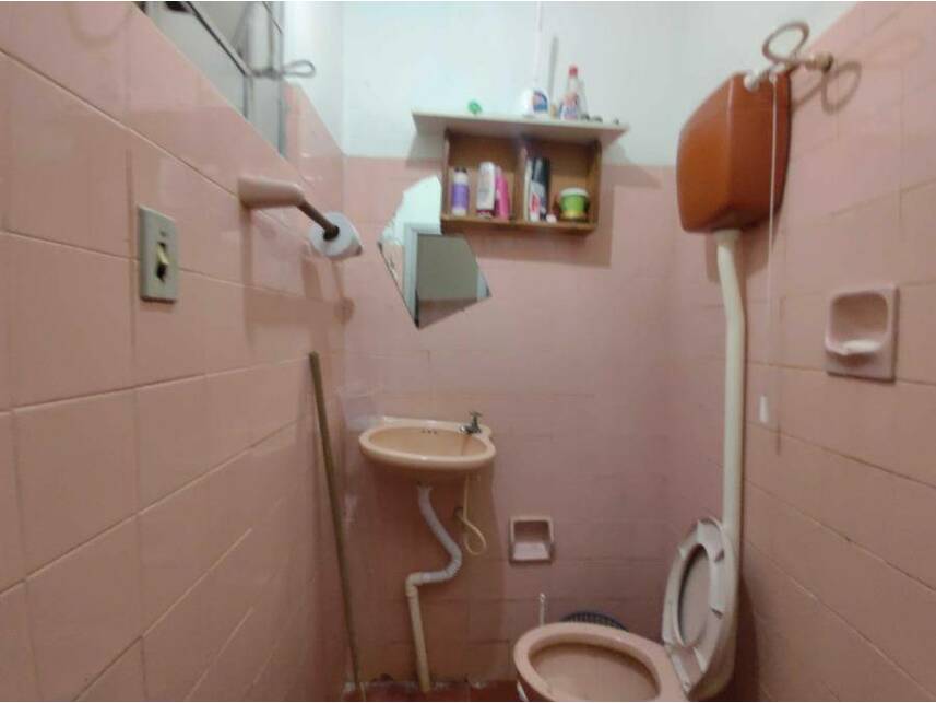 Casa à venda em leilão, localizado em Salvador - BA