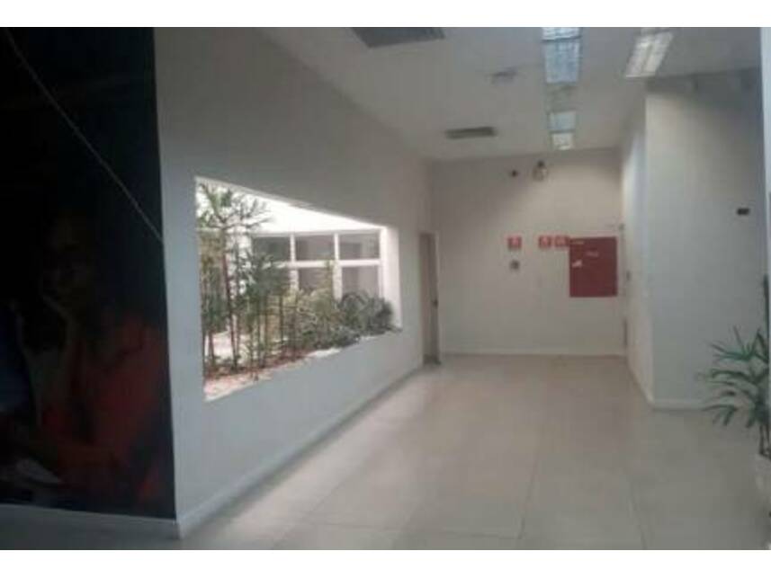 Imagem 9 do Leilão de Ex-Agência - Campo Grande - Salvador/BA