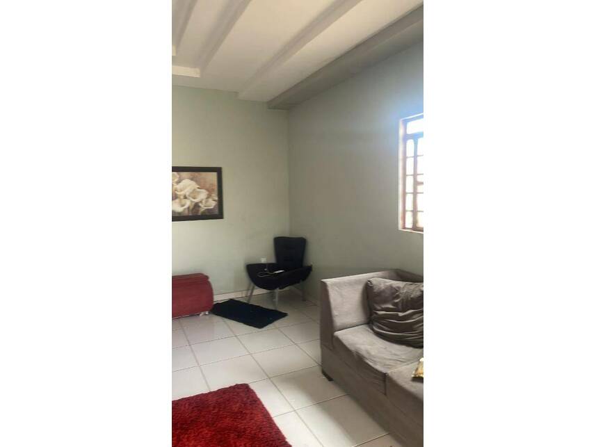Casa à venda em leilão, localizado em Petrolina - PE