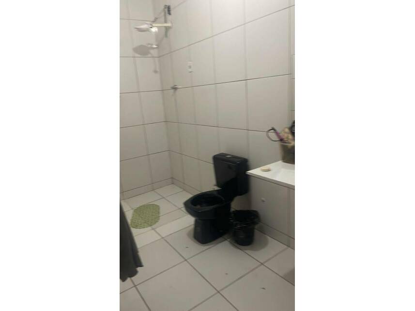 Casa à venda em leilão, localizado em Petrolina - PE