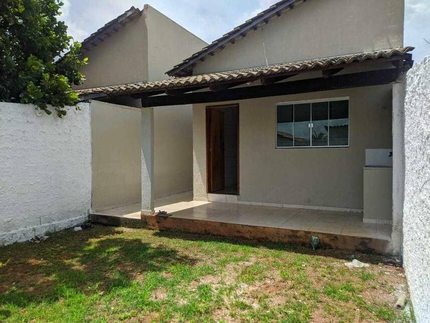 Casa à venda em leilão, localizado em Trindade - GO