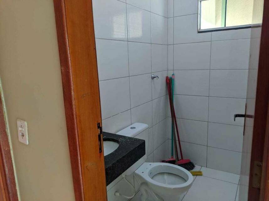 Casa à venda em leilão, localizado em Trindade - GO