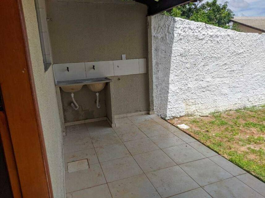 Casa à venda em leilão, localizado em Trindade - GO