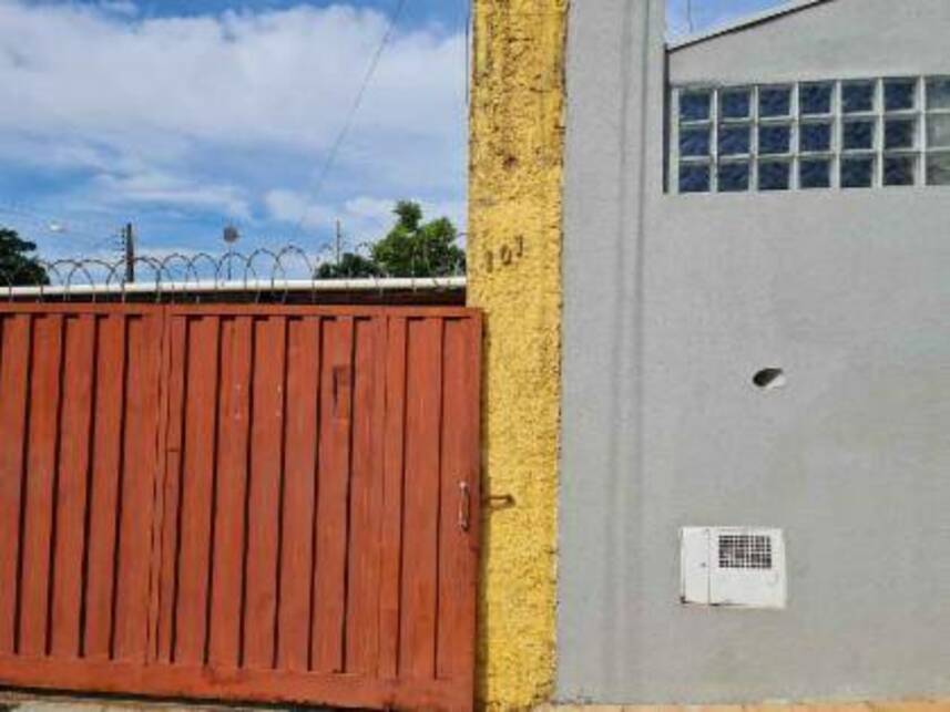 Casa à venda em leilão, localizado em Tupã - SP