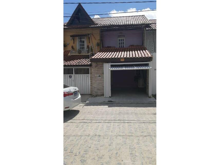 Casa à venda em leilão, localizado em Campina Grande - PB