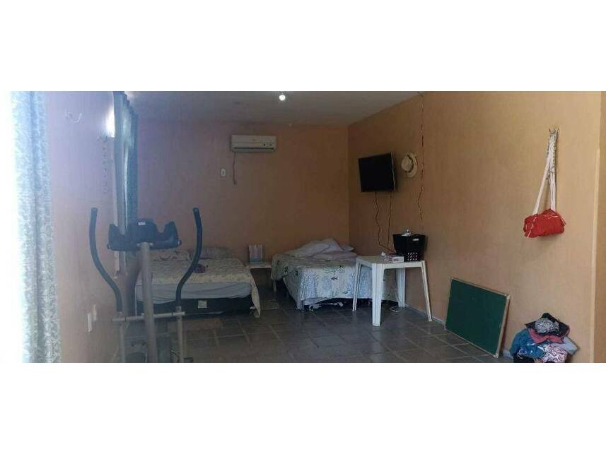 Casa à venda em leilão, localizado em Aracati - CE