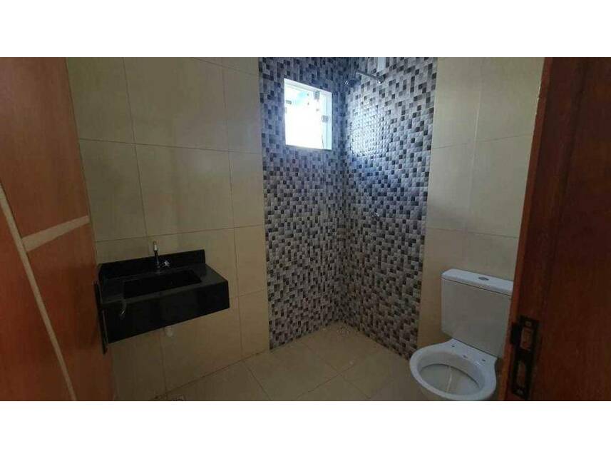 Casa à venda em leilão, localizado em Missão Velha - CE
